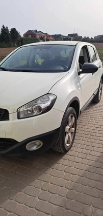 Nissan Qashqai cena 27900 przebieg: 203400, rok produkcji 2013 z Gdańsk małe 67